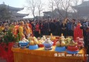 组委会参与中华寺封顶仪式 现场宣传东北佛事展