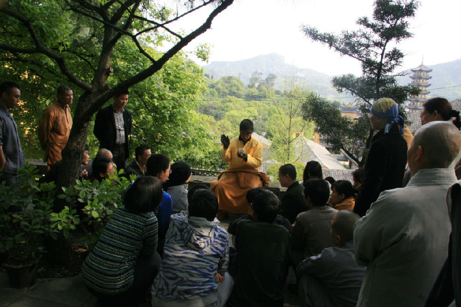 080510.jpg 2013年4月5日至12日仙岩寺禅七报道