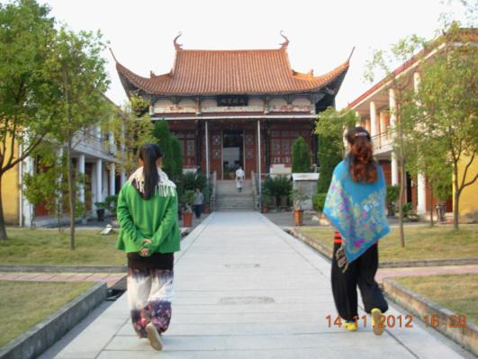 图片31.jpg 2012年9至12月第三届正念动中禅深修营报道