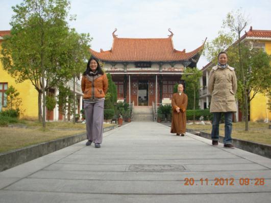 图片32.jpg 2012年9至12月第三届正念动中禅深修营报道