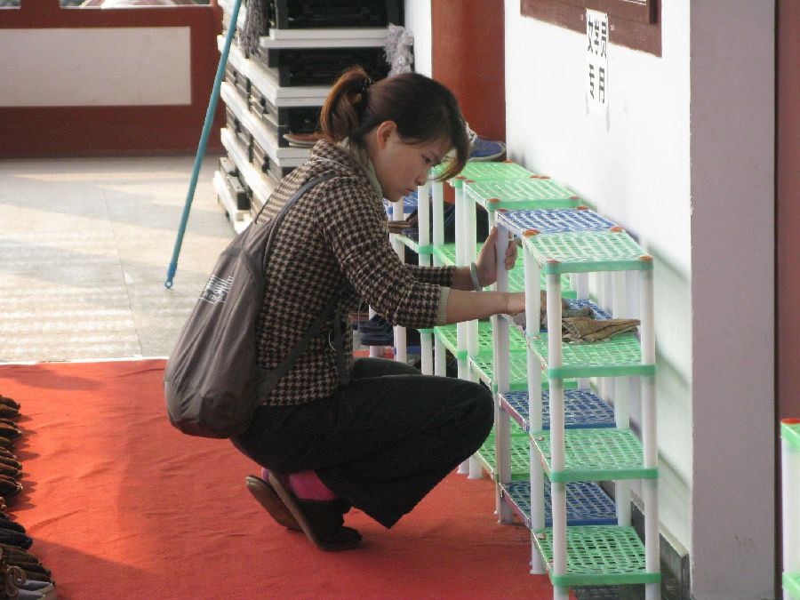 094427.jpg 2013年4月15日—21日福建资国寺七日禅修报道
