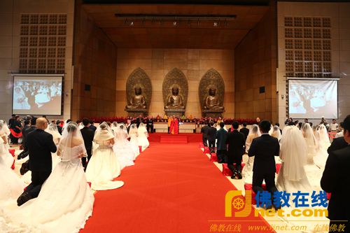 01-15 台湾法鼓山世界佛教教育园区预期2017年举行佛化联合婚礼
