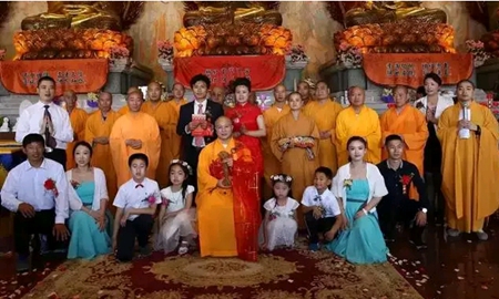 婚姻与信仰结合 山东烟台合卢寺为新人举行佛化婚礼